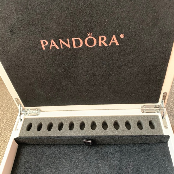 Pandora Jewelry Box New - Picture 4 of 8